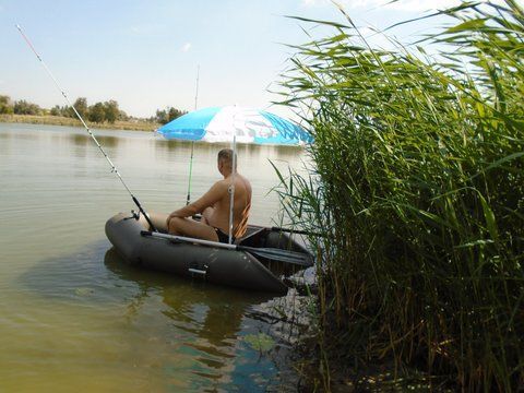 Тримачі "пряжної" парасольки
